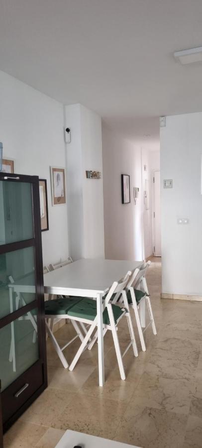 Apto. Gran Terraza Playa A 200Mts. Ideal Familias 贝纳尔马德纳 外观 照片